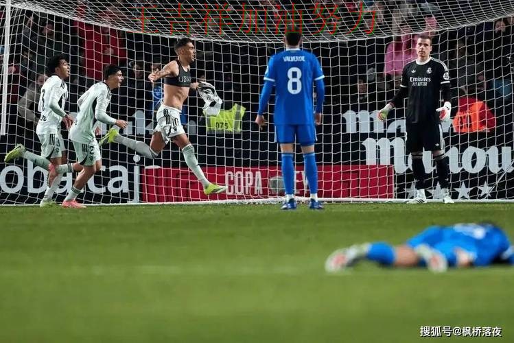 皇马在西甲中防线失误导致痛失好局 令主帅压力进一步上升